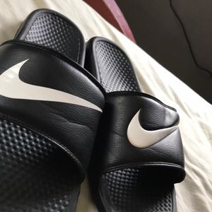 Men’s Nike Slide-on sandals